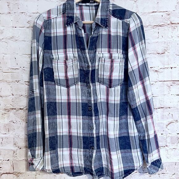 Kut from the Kloth plaid roll tab button up shirt - Picture 1 of 5